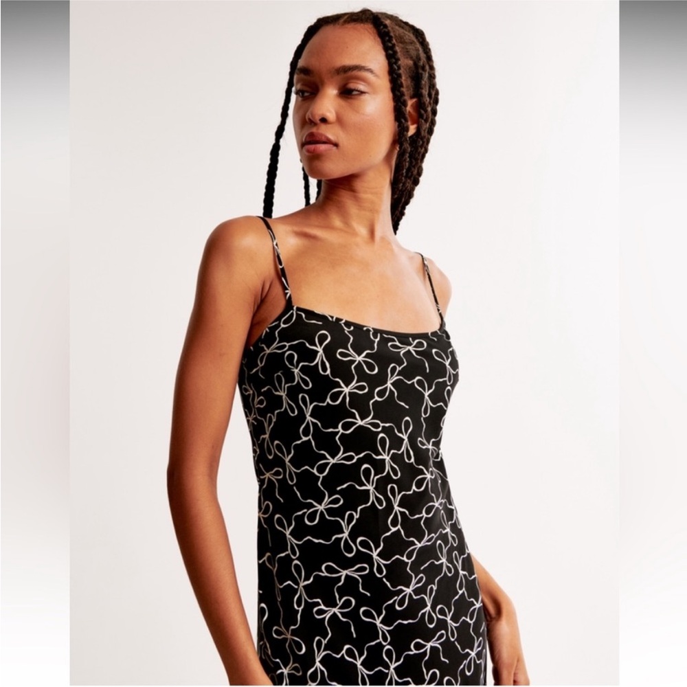 Black and White Patterned Dress